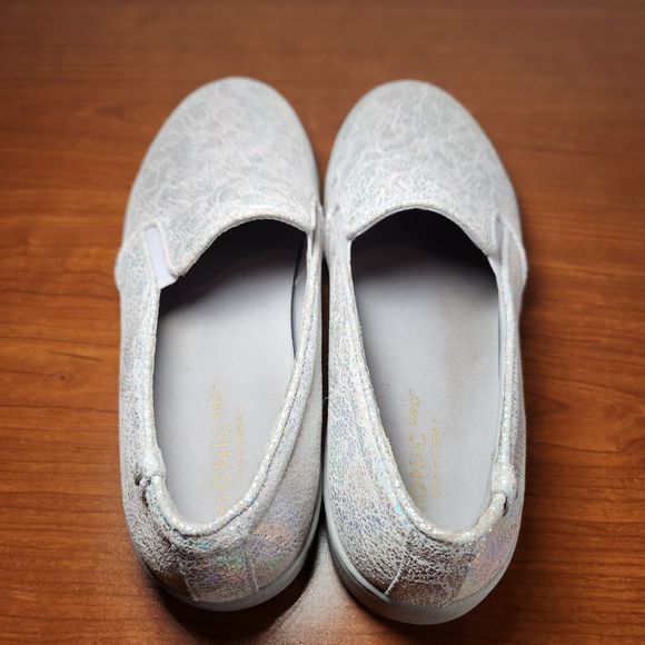 Vionic Iridescent Slip-On Sneakers - Picture 6 of 12
